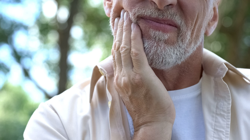 Why You Shouldn’t Ignore Jaw Clicking or Popping